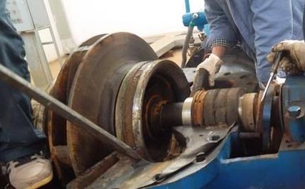 水泵打水時有響聲什么原因？